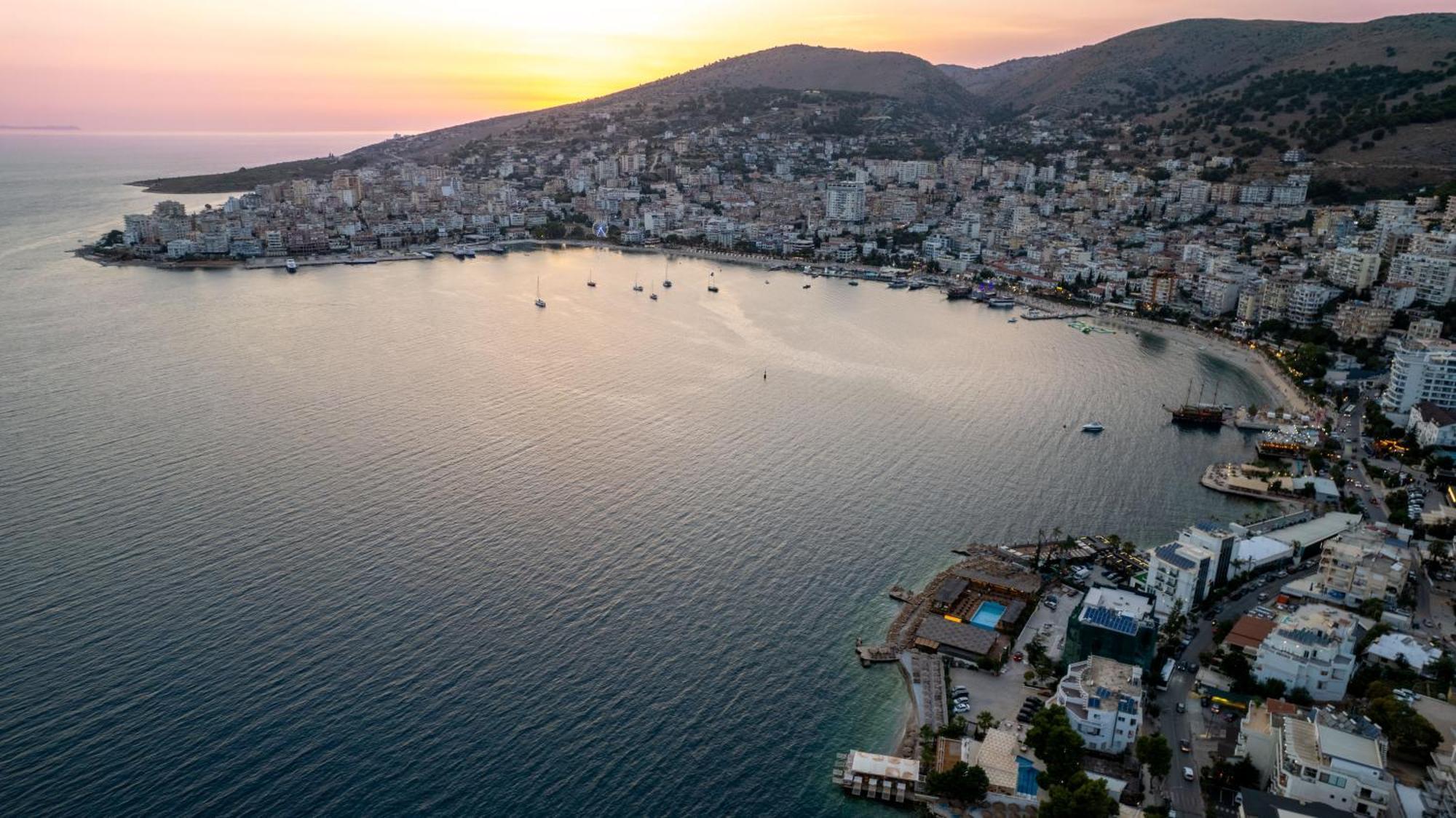 Hotel Sejko Sarandë Buitenkant foto