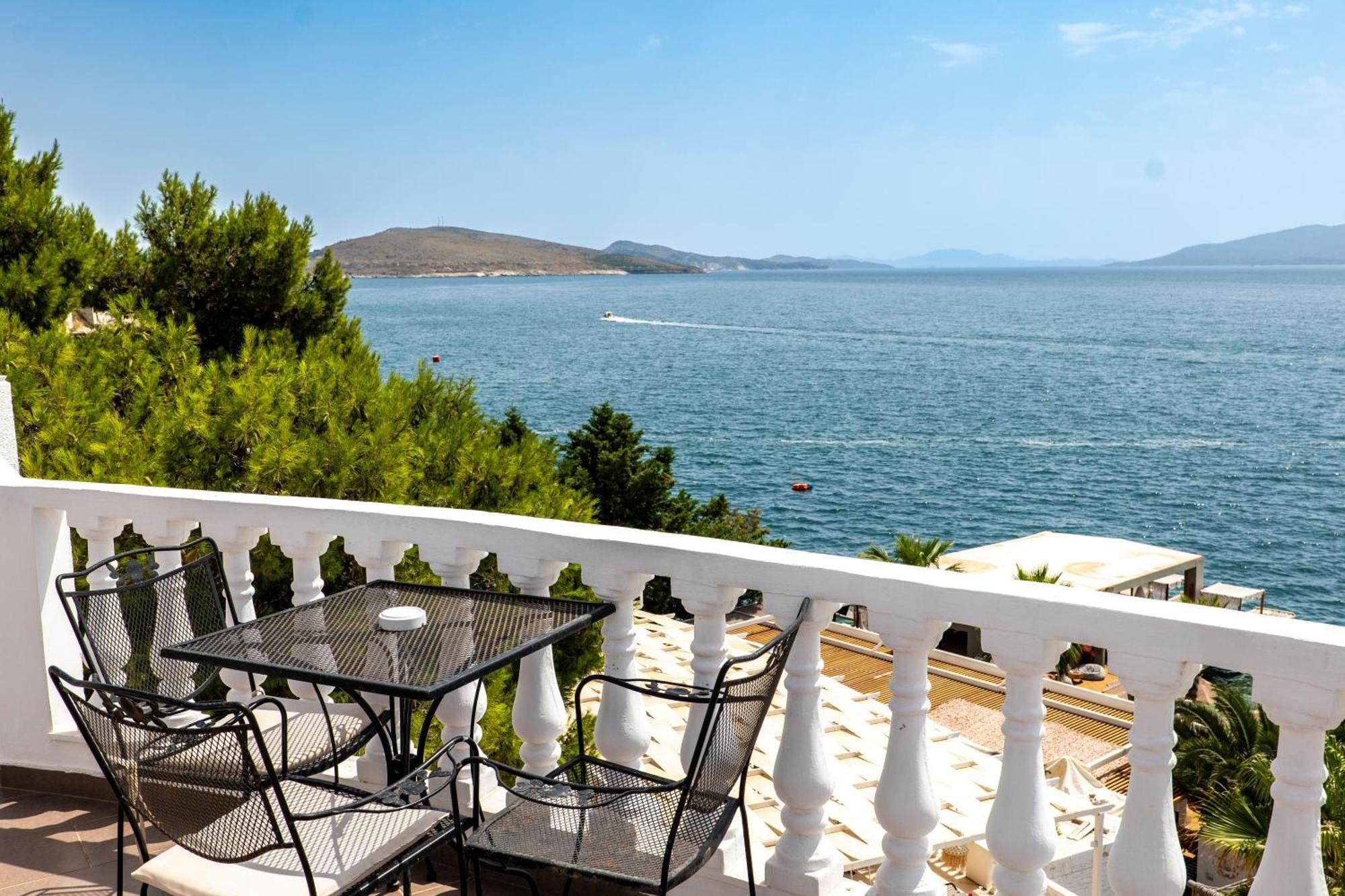 Hotel Sejko Sarandë Buitenkant foto