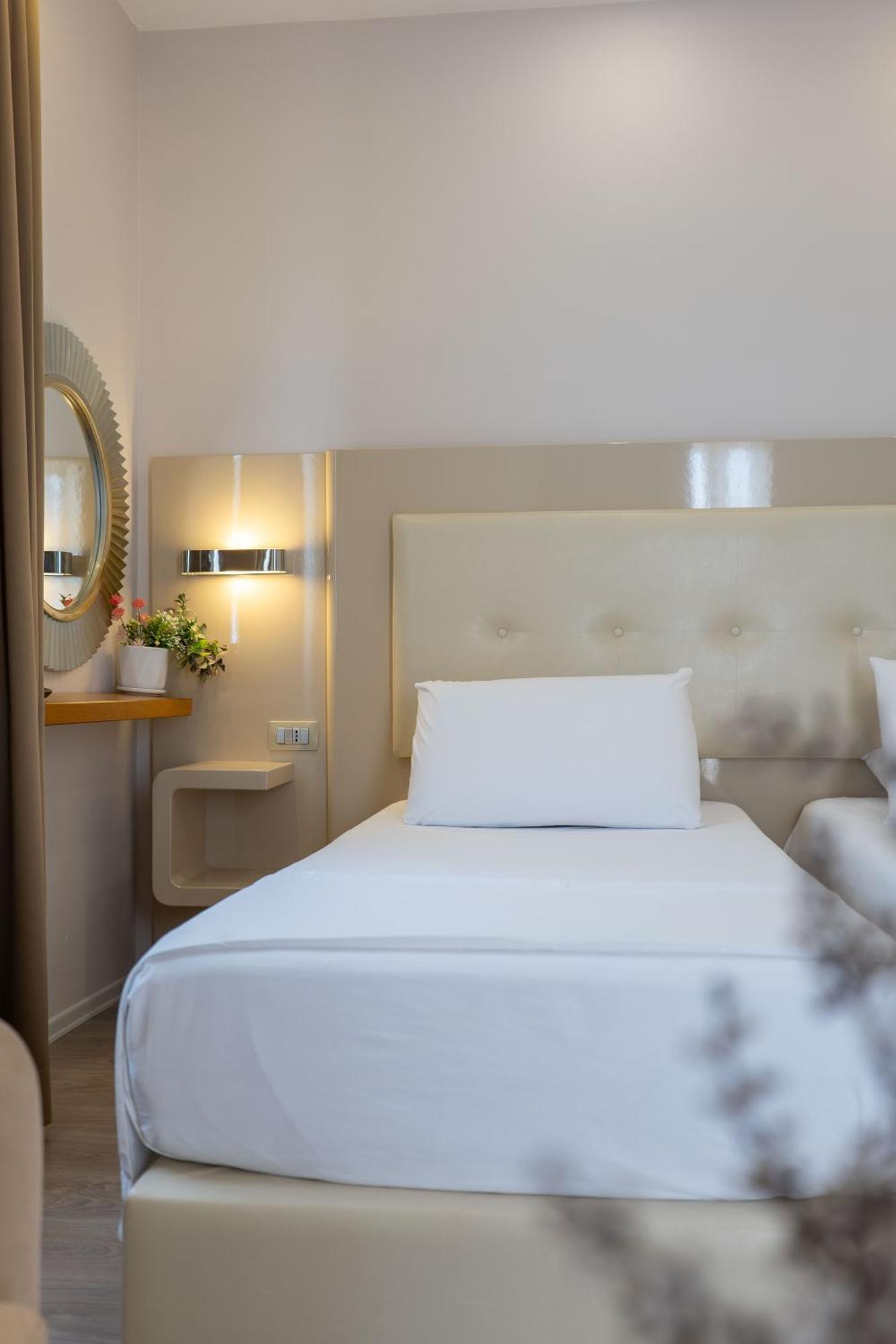 Hotel Sejko Sarandë Buitenkant foto
