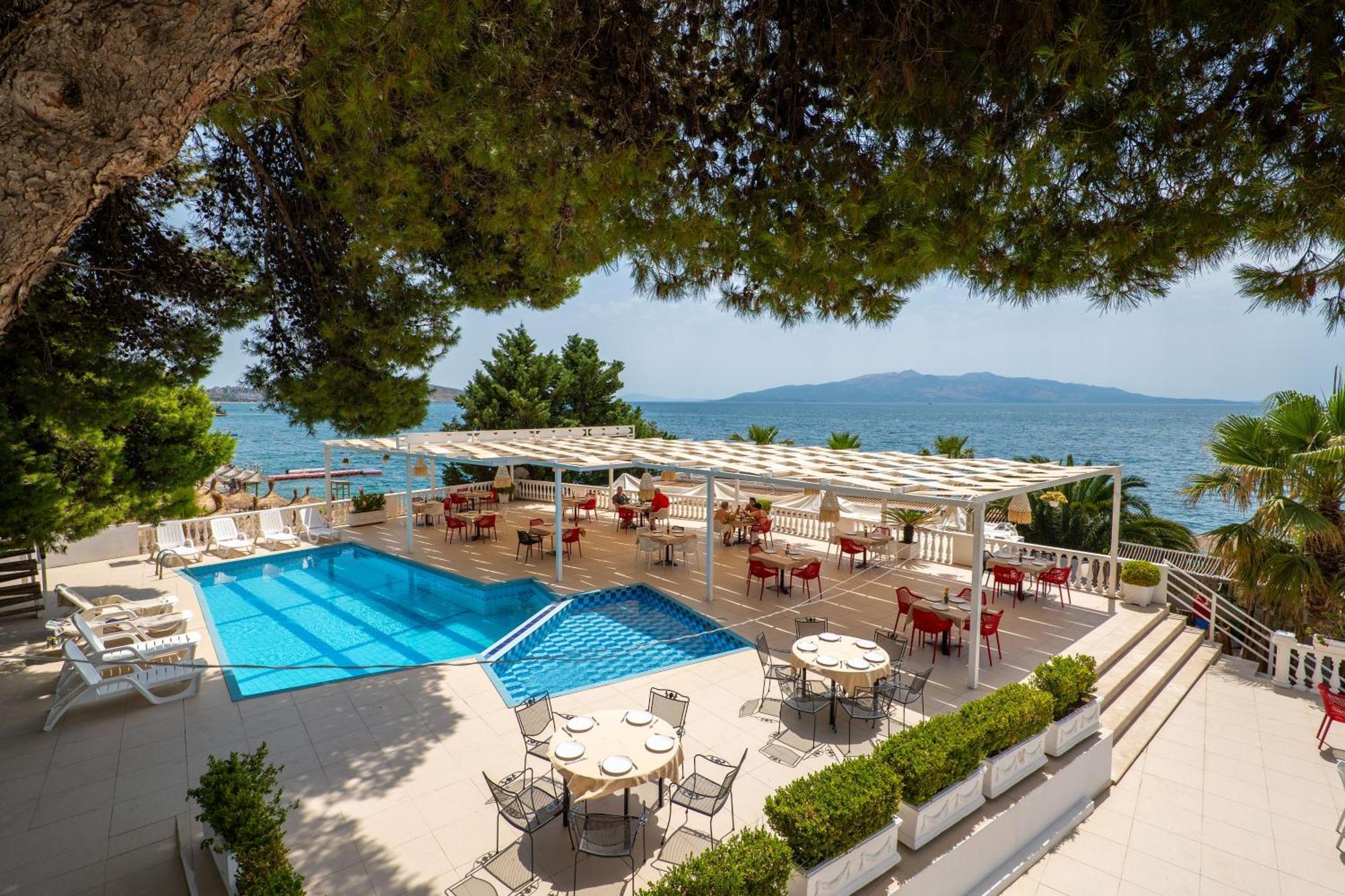 Hotel Sejko Sarandë Buitenkant foto