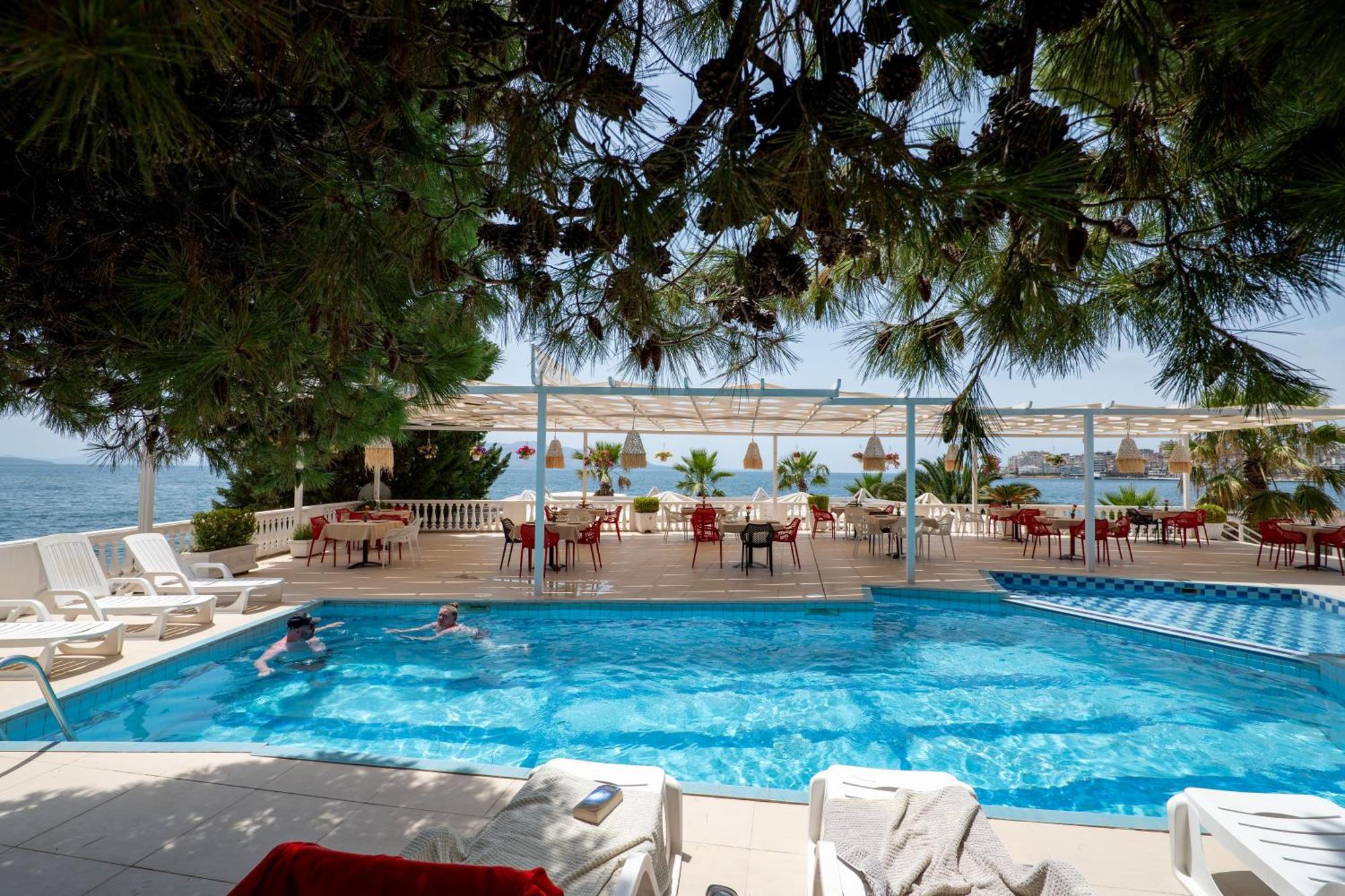 Hotel Sejko Sarandë Buitenkant foto