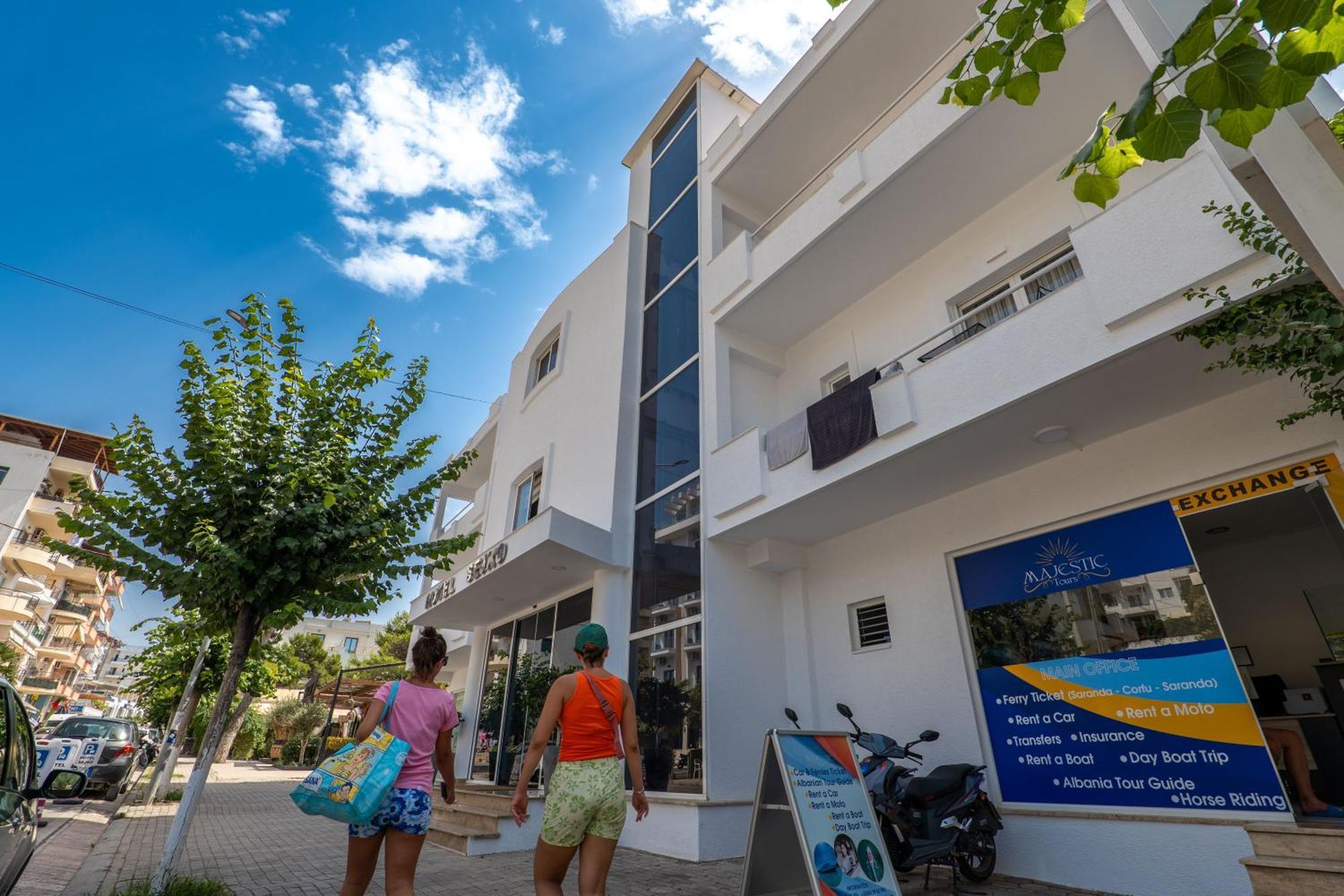 Hotel Sejko Sarandë Buitenkant foto